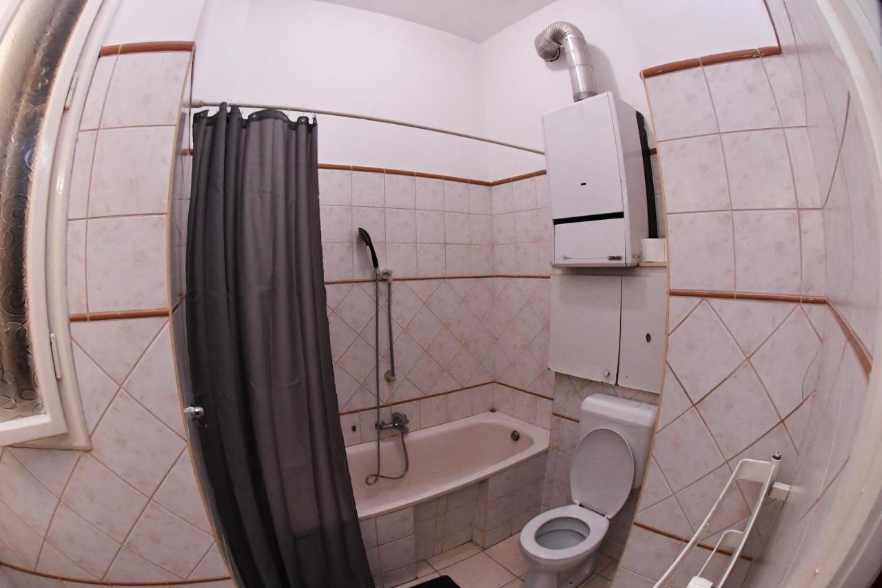 Five Seasons Vaci Utca Apartment Budapest Exterior photo